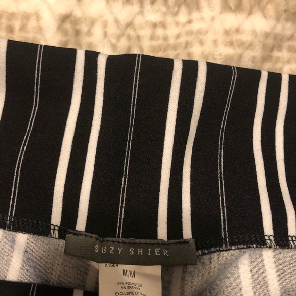 Black and white striped pants - Picture 2 of 2